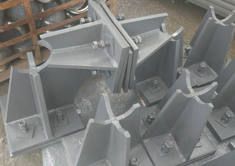 兴化煤棚网架双向支座